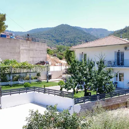 Сasa de vacaciones Antoni's House Kallirákhi